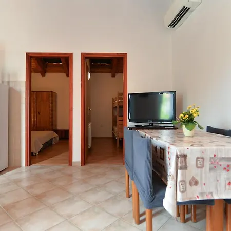 2053 Appartement Peroj
